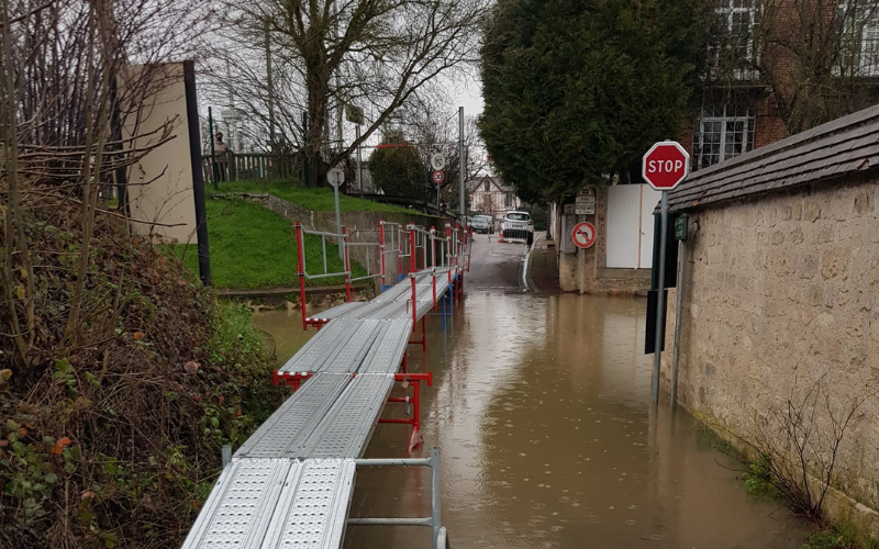 Crue de la Seine : déplacement à Villennes-sur-Seine